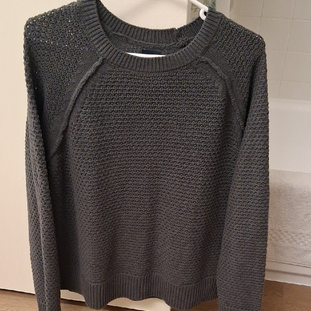 GAP Taupe Knit Pullover